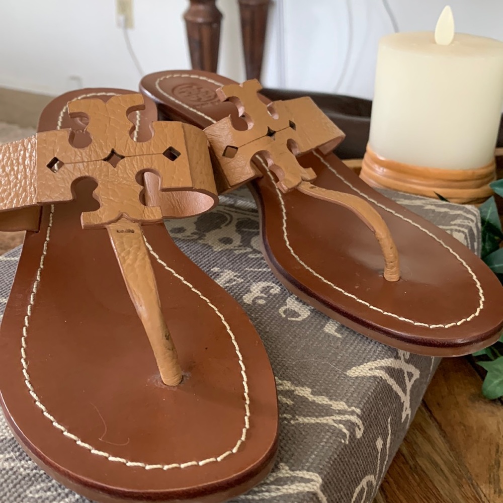 Tory Burch Sandler tan size 71/2